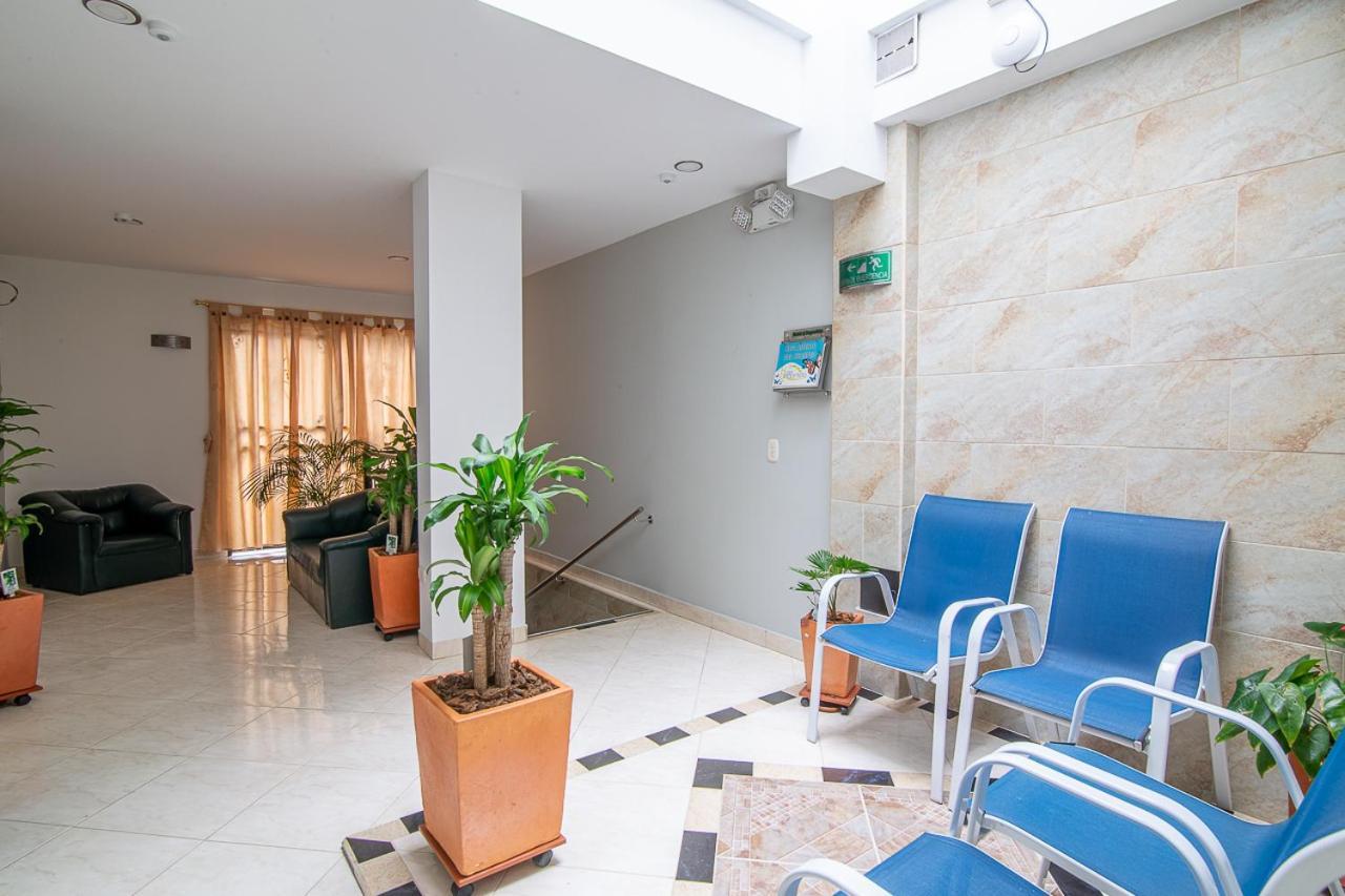 Hotel El Deportista Medellín Buitenkant foto