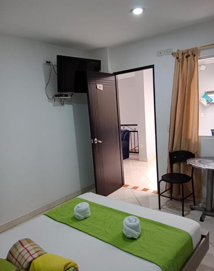 Hotel El Deportista Medellín Buitenkant foto