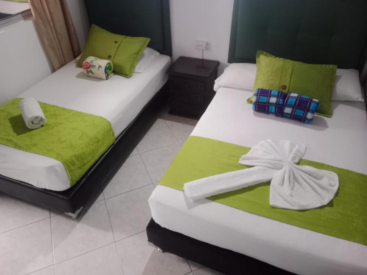 Hotel El Deportista Medellín Buitenkant foto