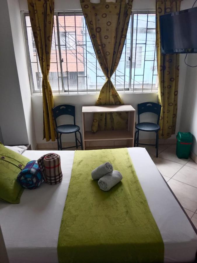 Hotel El Deportista Medellín Buitenkant foto