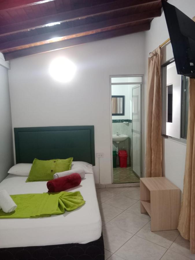 Hotel El Deportista Medellín Buitenkant foto