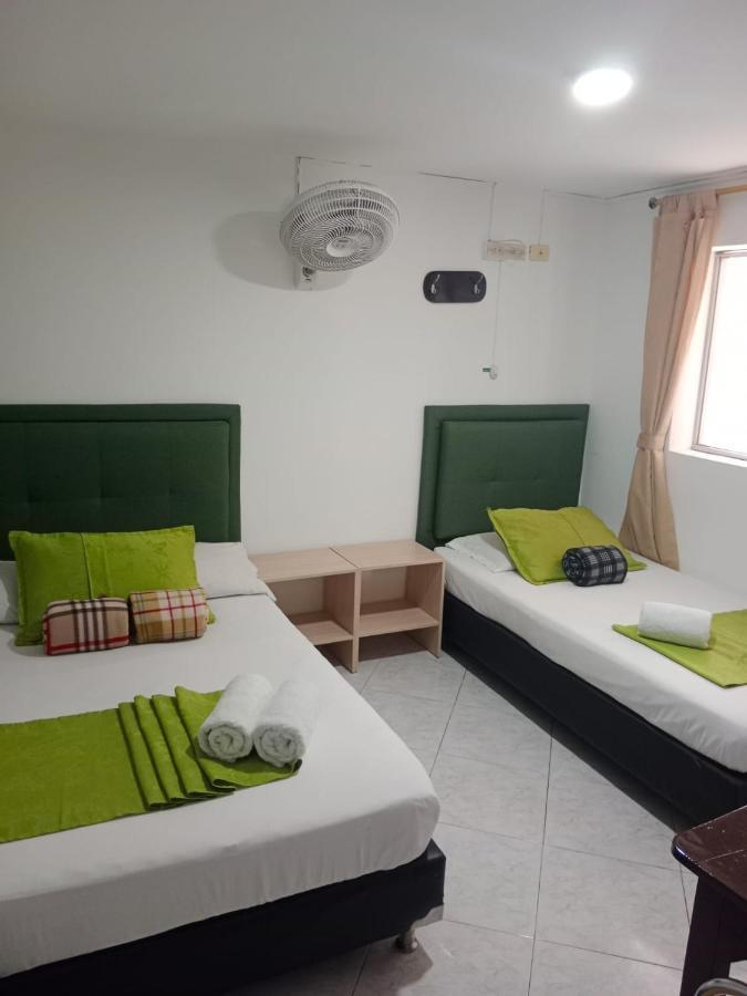 Hotel El Deportista Medellín Buitenkant foto