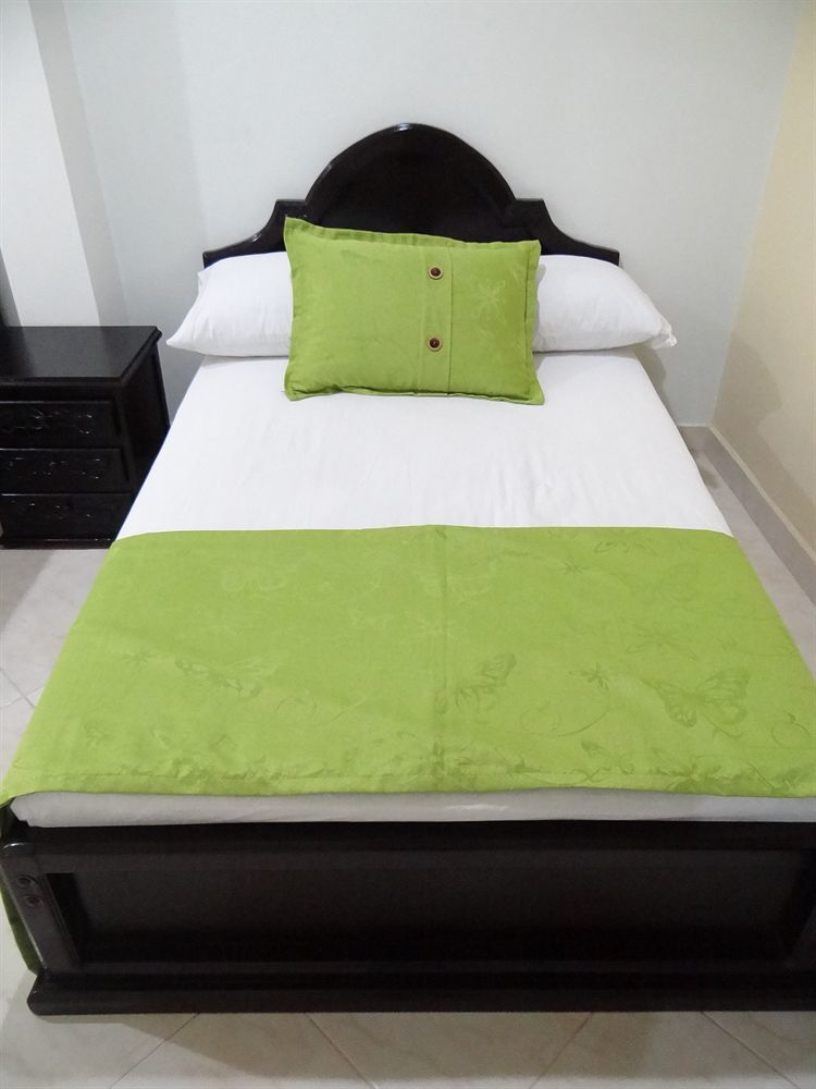 Hotel El Deportista Medellín Buitenkant foto