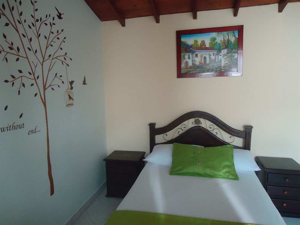 Hotel El Deportista Medellín Buitenkant foto